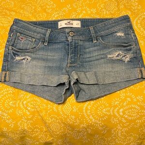 HOLLISTER DENIM SHORTS